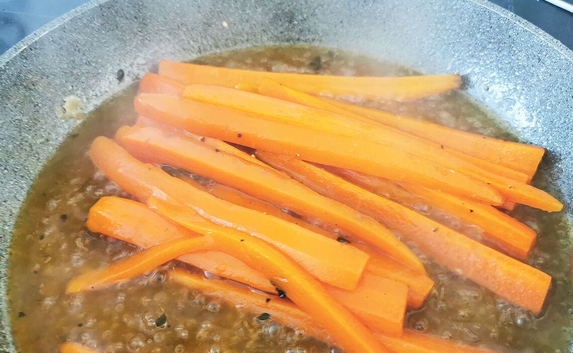 Karotten glasieren